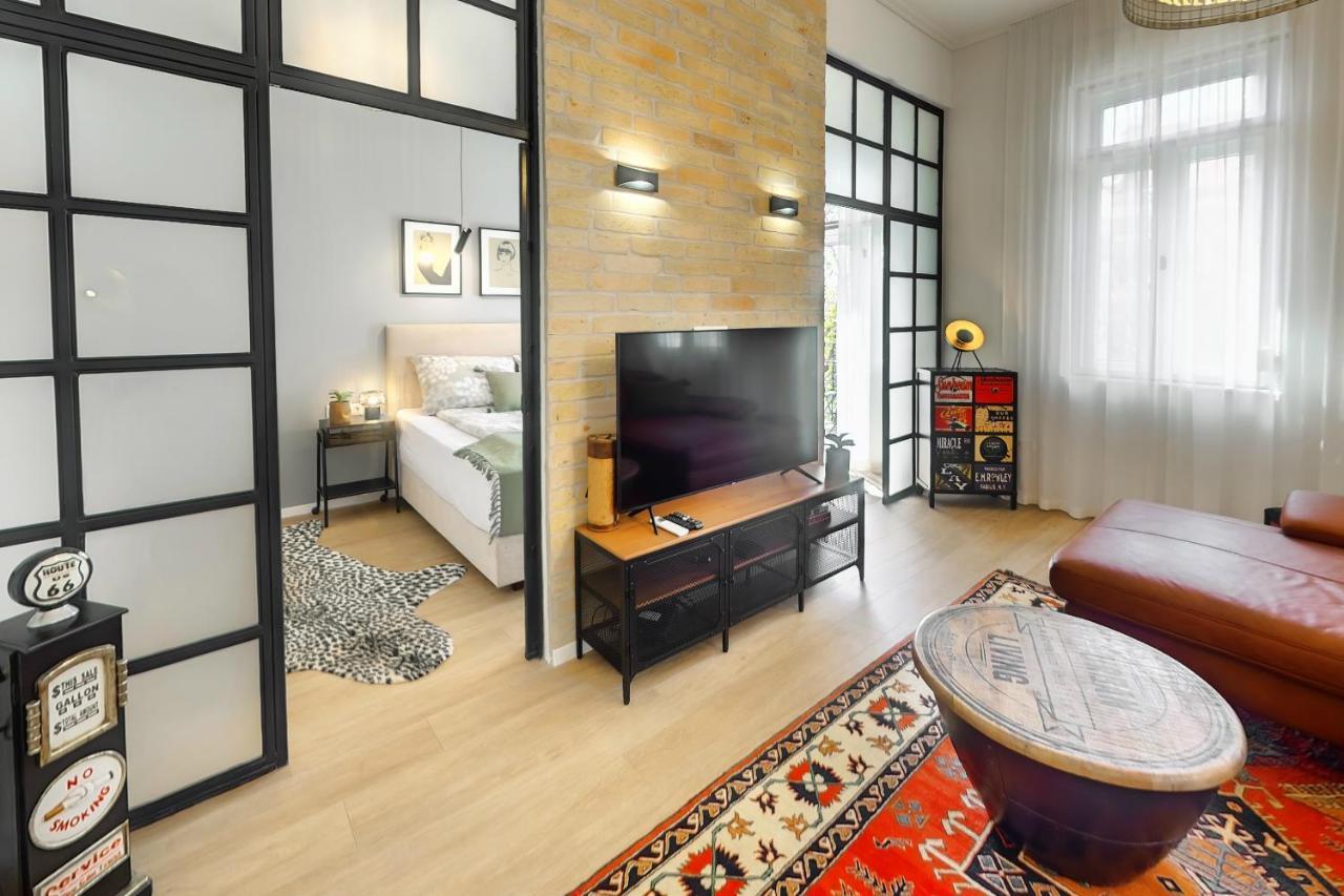 Synagoge View Loft Bestern แซแก็ด ภายนอก รูปภาพ